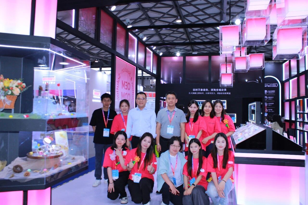 เบเชคัลเลอร์ | Shanghai CBE สรุปได้สำเร็จ